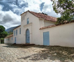 Claustro de San Agustín. Fuente: Panoramio. com Autor: Martin Duque Angulo